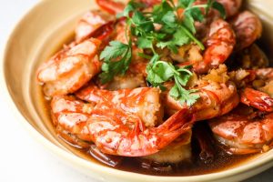 TIGER SHRIMP IN GARLIC GINGER SOY SAUCE